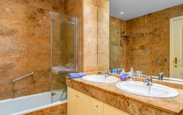 Los Almendros 2 - Photo 14